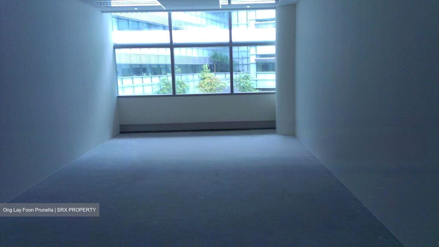 Mount Elizabeth Novena Hospital (D12), Retail #455602791